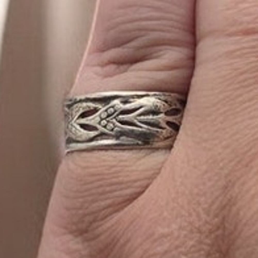 Twisted Scrollwork Ring Size 9 Sterling Silver – Celtic Inspired Band - Picture 2 of 6